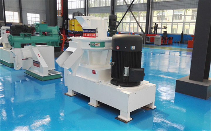 鋸末顆粒機(jī)的3個(gè)制粒要求 鋸末顆粒機(jī)的3個(gè)制粒要求